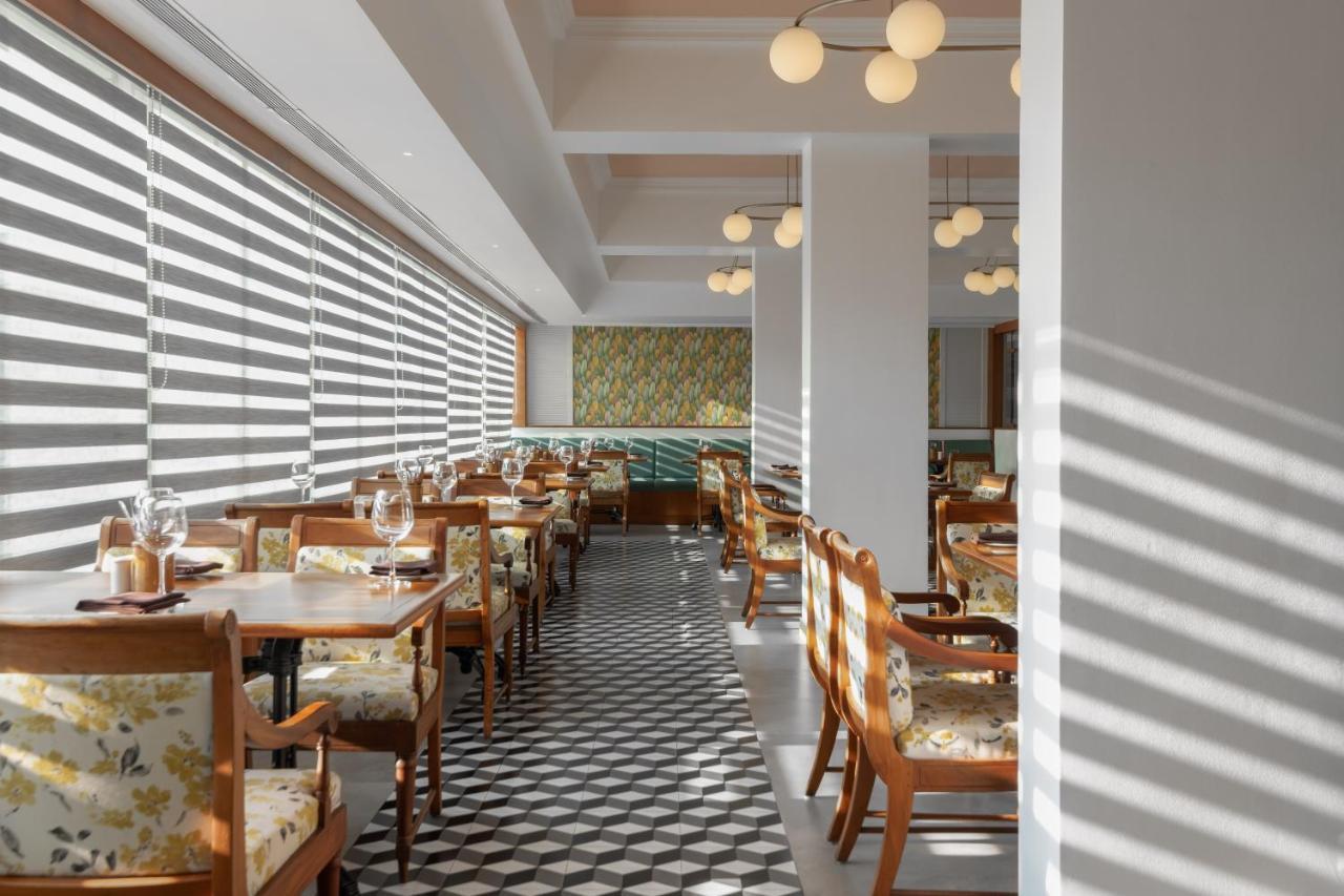 The Avenue Regent Hotell Kochi Eksteriør bilde