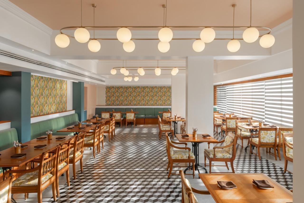 The Avenue Regent Hotell Kochi Eksteriør bilde